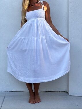 ASTR The Label White Midi Dress